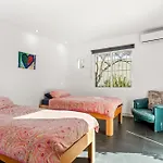 Casa *